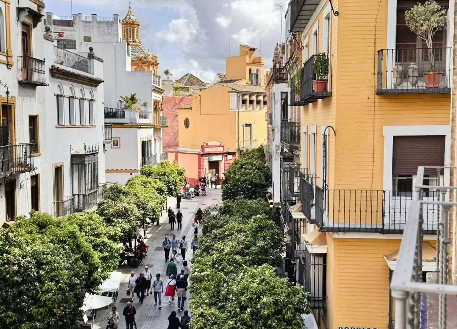 B Elegant & Central Apartment With Unique Views Sevilla